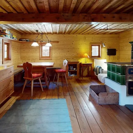 Holiday home Alpine Guesthouse: Charming Forest Retreat *